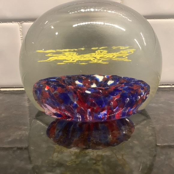 John Gentile 1976 Spirit of ‘76 Bicentennial Glass Paperweight VINTAGE - Picture 2 of 4